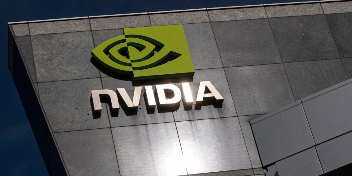 Nvidia volta ao topo e assume posto de empresa mais valiosa do mundo