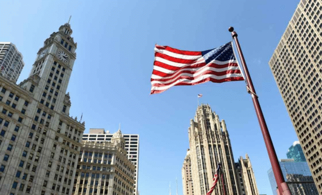 Inflação cede nos EUA, mas Fed mantém juros altos: entenda o dilema