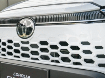 O avanço dos híbridos plug-in no Brasil: o novo duelo entre Toyota e as marcas chinesas