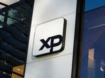 XP Inc. registra lucro recorde de R$ 1,32 bilhão no 2º trimestre, alta de 18% em um ano