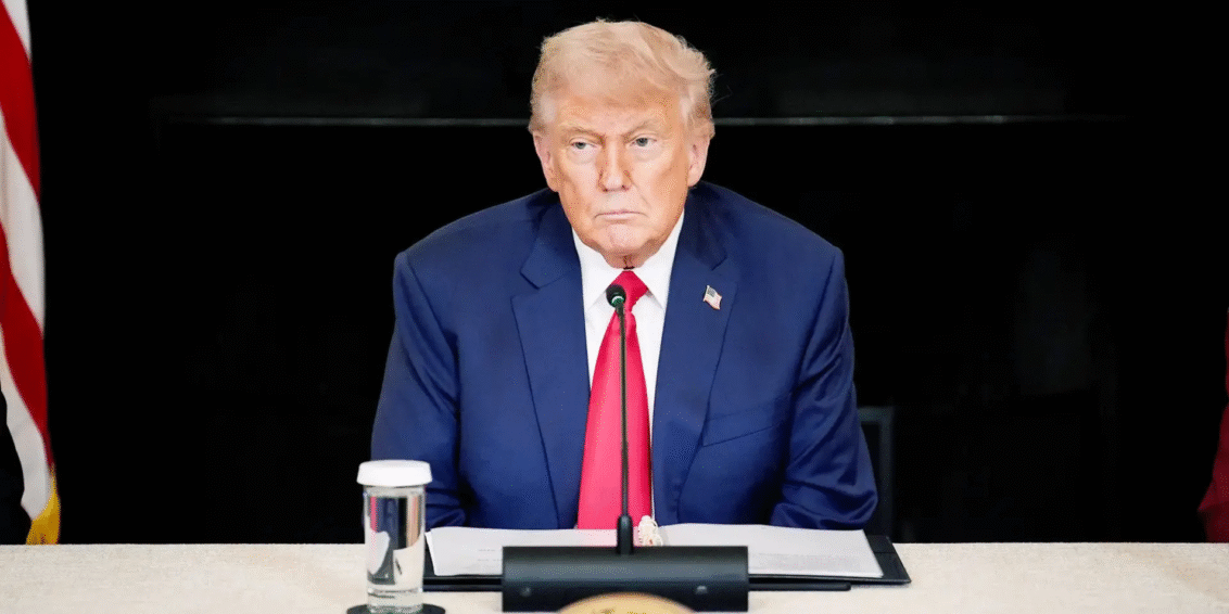 Trump mira nova onda de tarifas: aviões, caminhões e semicondutores entram na lista