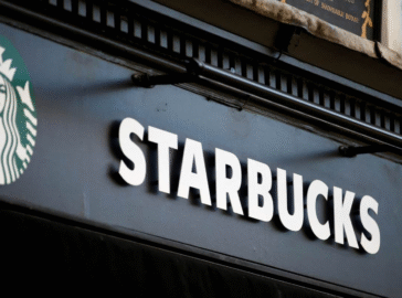 Starbucks tenta convencer, mas cortes tímidos e café caro não agradam Wall Street
